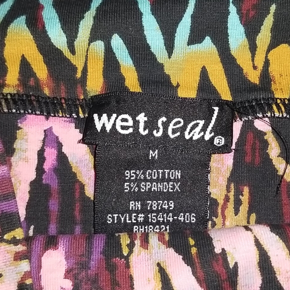 Skirts - Picture 6 of 7